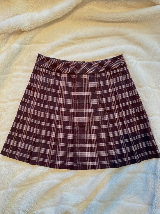 Aritzia Dresses & Skirts - Sunday Best Purple Mini Skirt
